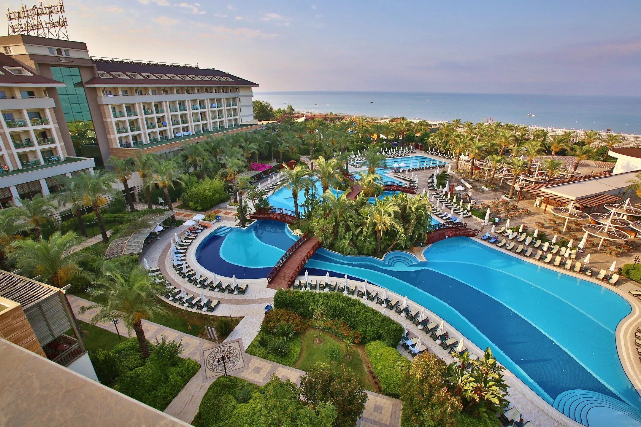 SUNIS KUMKÖY BEACH RESORT& SPA